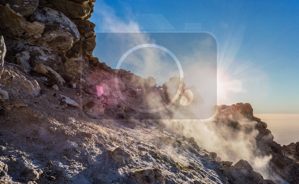 Blick aus dem Kraterinneren des Pico Del Teide